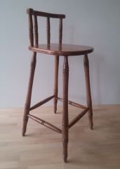 MMS AHŞAP CEVİZ ADA MUTFAK VE BAR SANDALYESİ