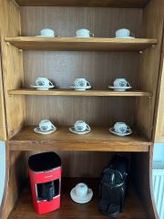 MMS AHŞAP AHŞAP TEL DOLAPLI KAHVE KÖŞESİ